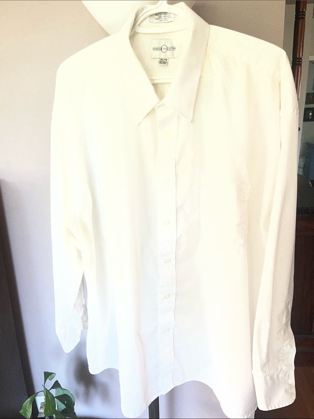 Premiere Collection Men's White Long-Sleeve Dress Shirt
